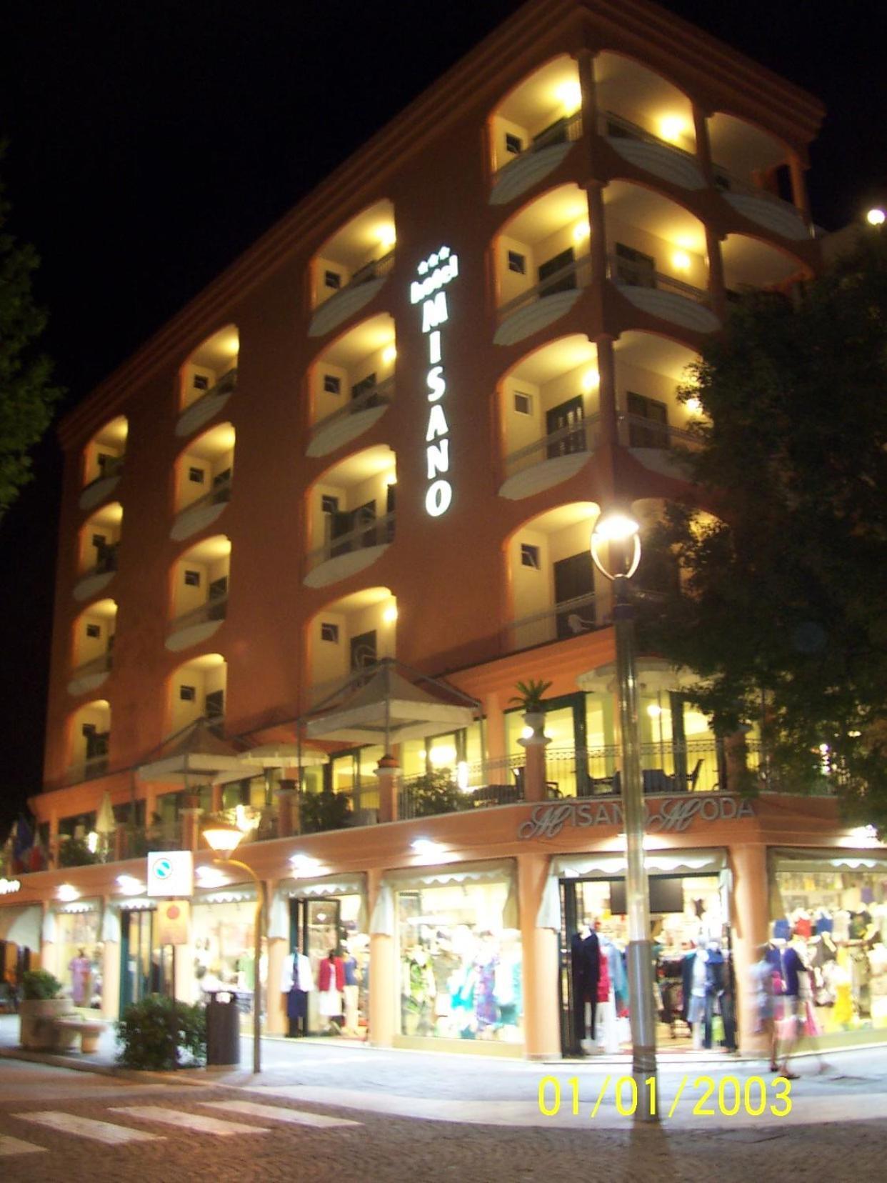 Hotel Misano Misano Adriatico Bagian luar foto